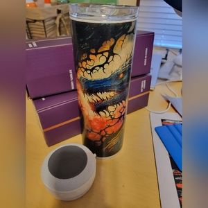 20 oz tumbler with blue tooth speaker